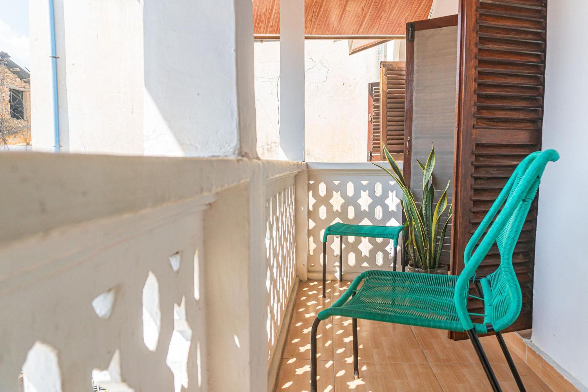 Bed and Breakfast Tarawanda House -Thrivestawi Занзибар Экстерьер фото