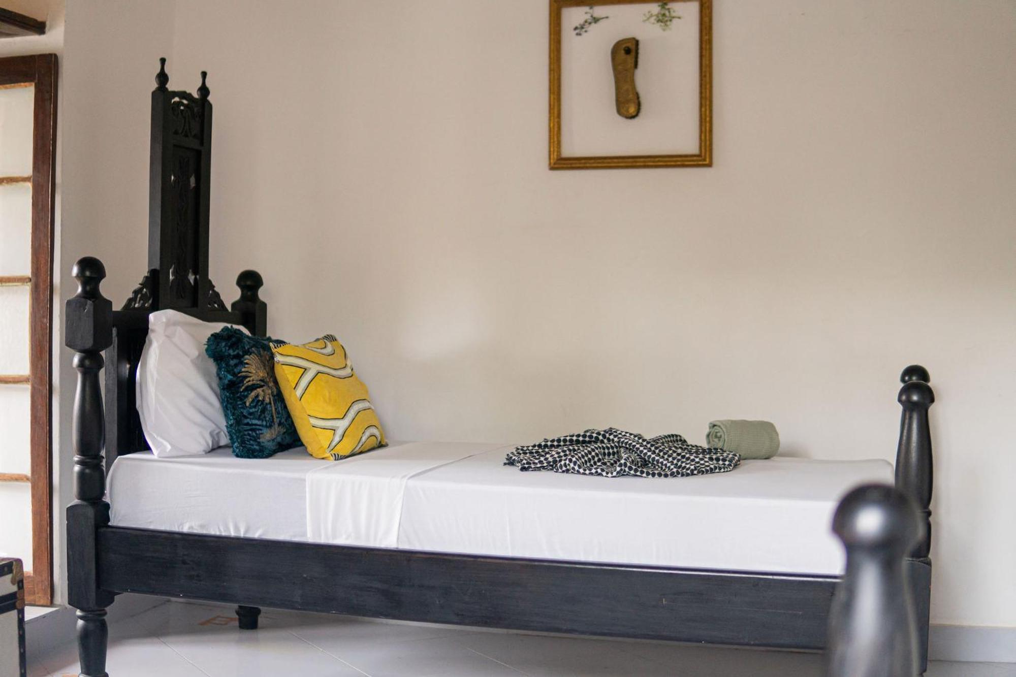 Bed and Breakfast Tarawanda House -Thrivestawi Занзибар Экстерьер фото